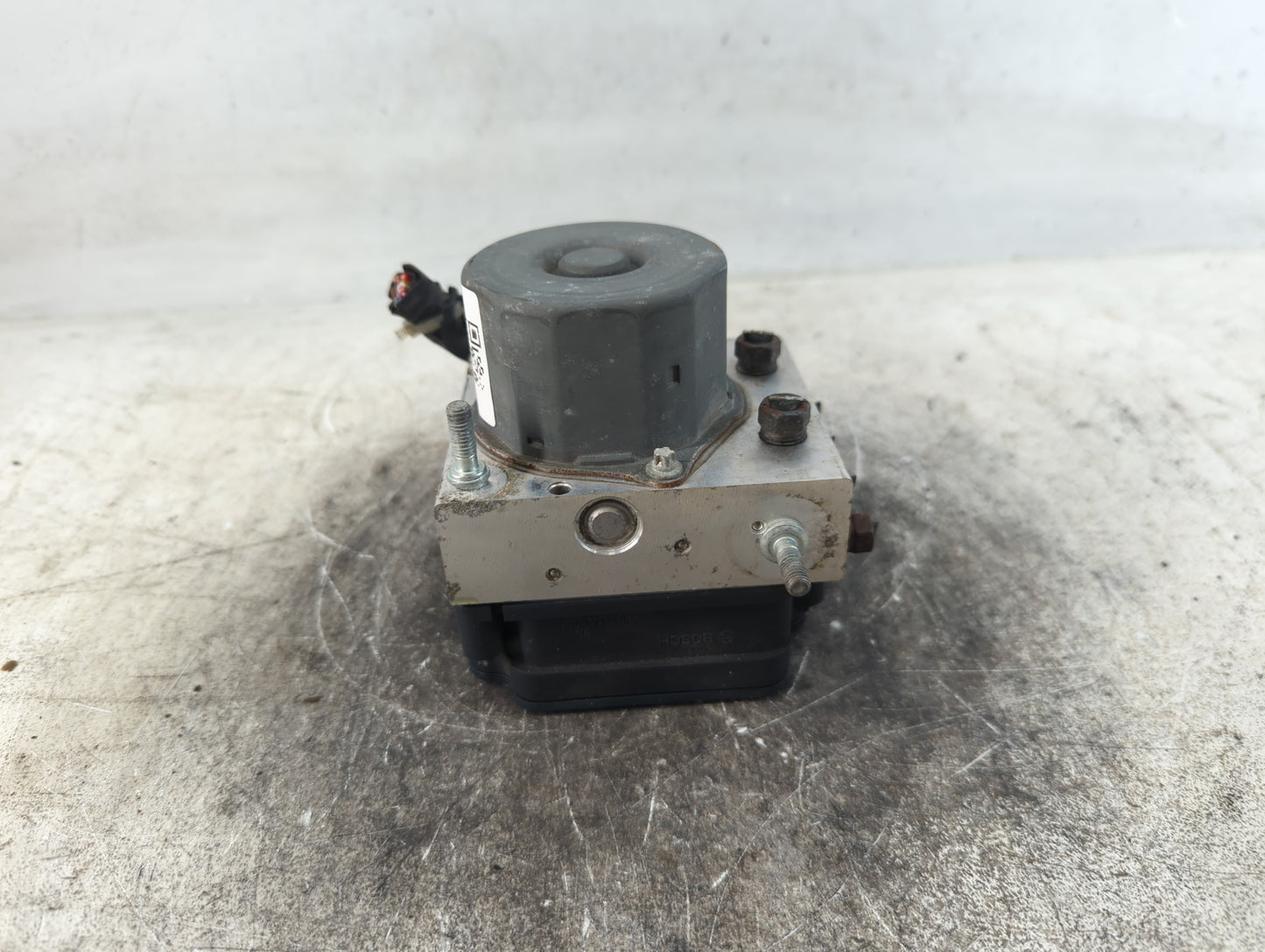 2014-2015 Subaru Forester ABS Pump Control Module Replacement P/N:27536SG000 Fits Fits 2014 2015 OEM Used Auto Parts - Oemus