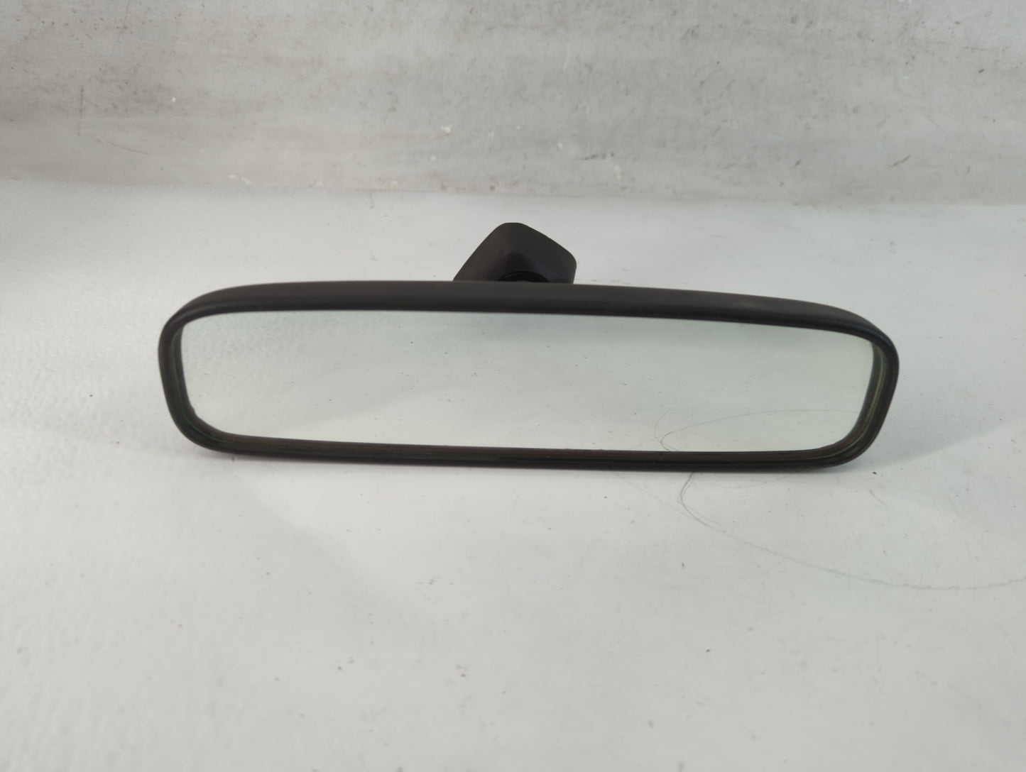 2014 Subaru Forester Interior Rear View Mirror Replacement OEM P/N:E4032197 E4022197 Fits OEM Used Auto Parts - Oemusedautop