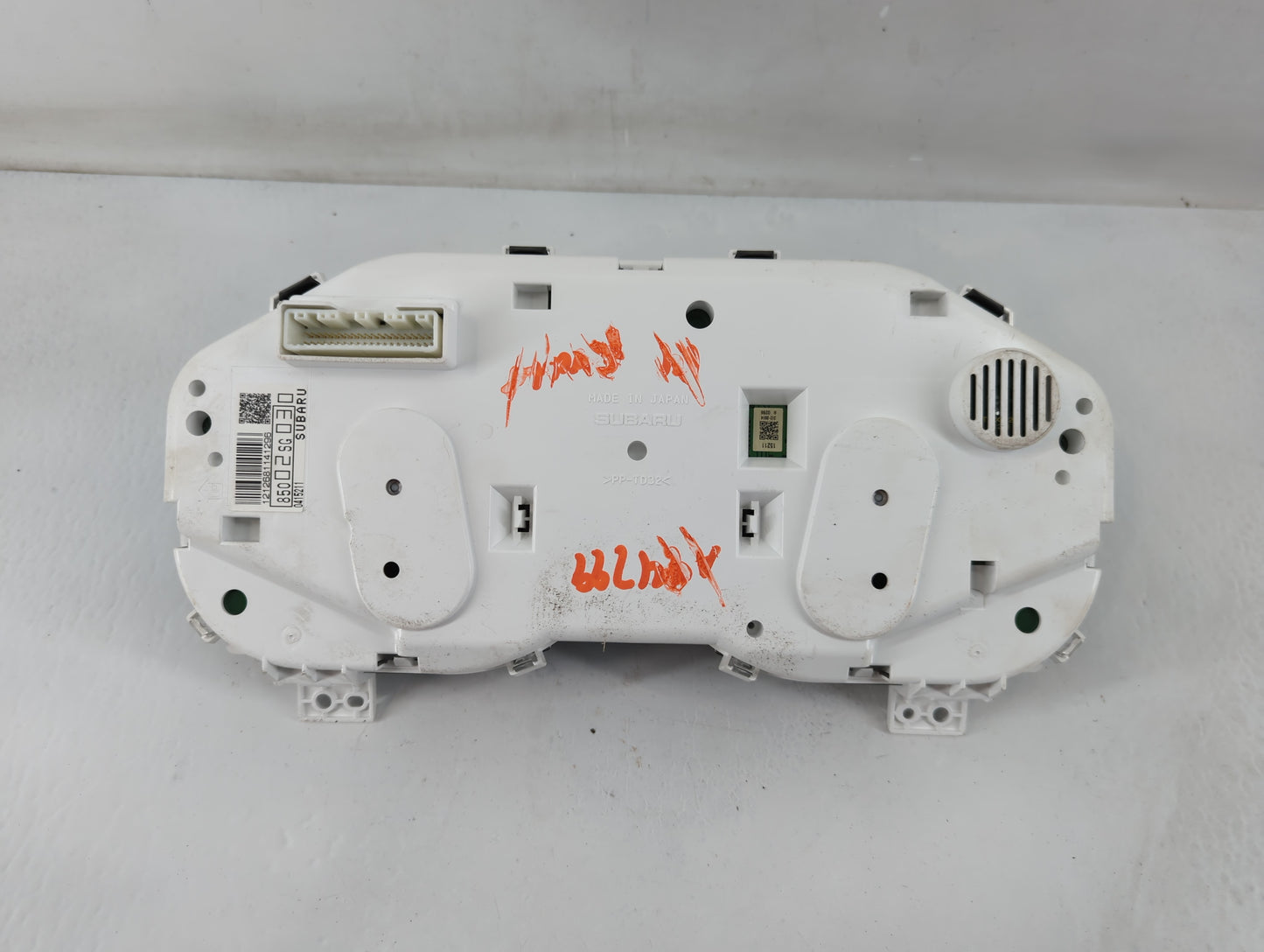2015 Subaru Forester Instrument Cluster Speedometer Gauges P/N:0415211 85002SG03 Miles: Fits OEM Used Auto Parts - Oemusedau