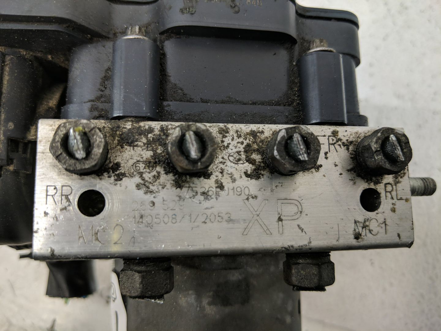 2013-2014 Subaru Impreza ABS Pump Control Module Replacement P/N:27536F J190 Fits Fits 2013 2014 OEM Used Auto Parts - Oemus