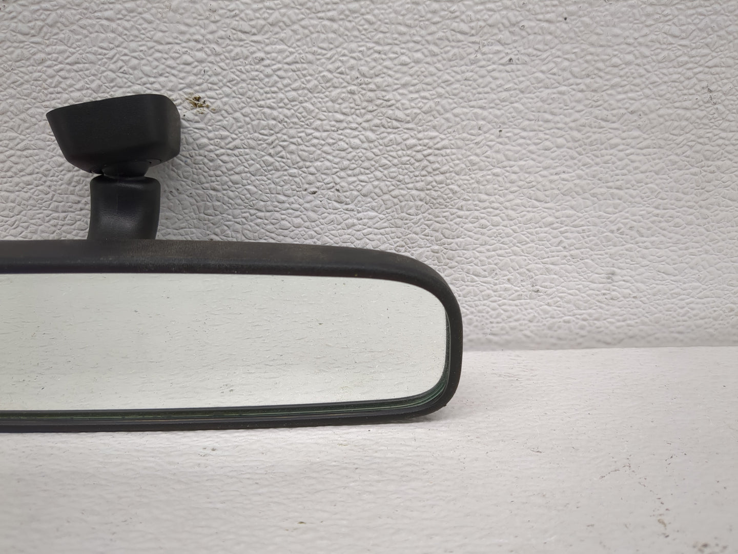 2012-2016 Subaru Impreza Interior Rear View Mirror Replacement OEM P/N:E4012197 E4022197 Fits OEM Used Auto Parts - Oemuseda