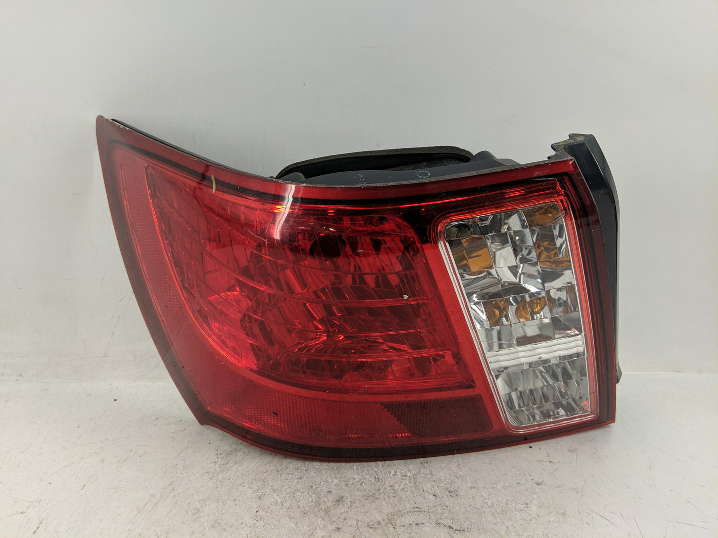 2012-2016 Subaru Impreza Tail Light Assembly Passenger Right OEM P/N:220-20037 Fits Fits 2012 2013 2014 2015 2016 OEM Used A