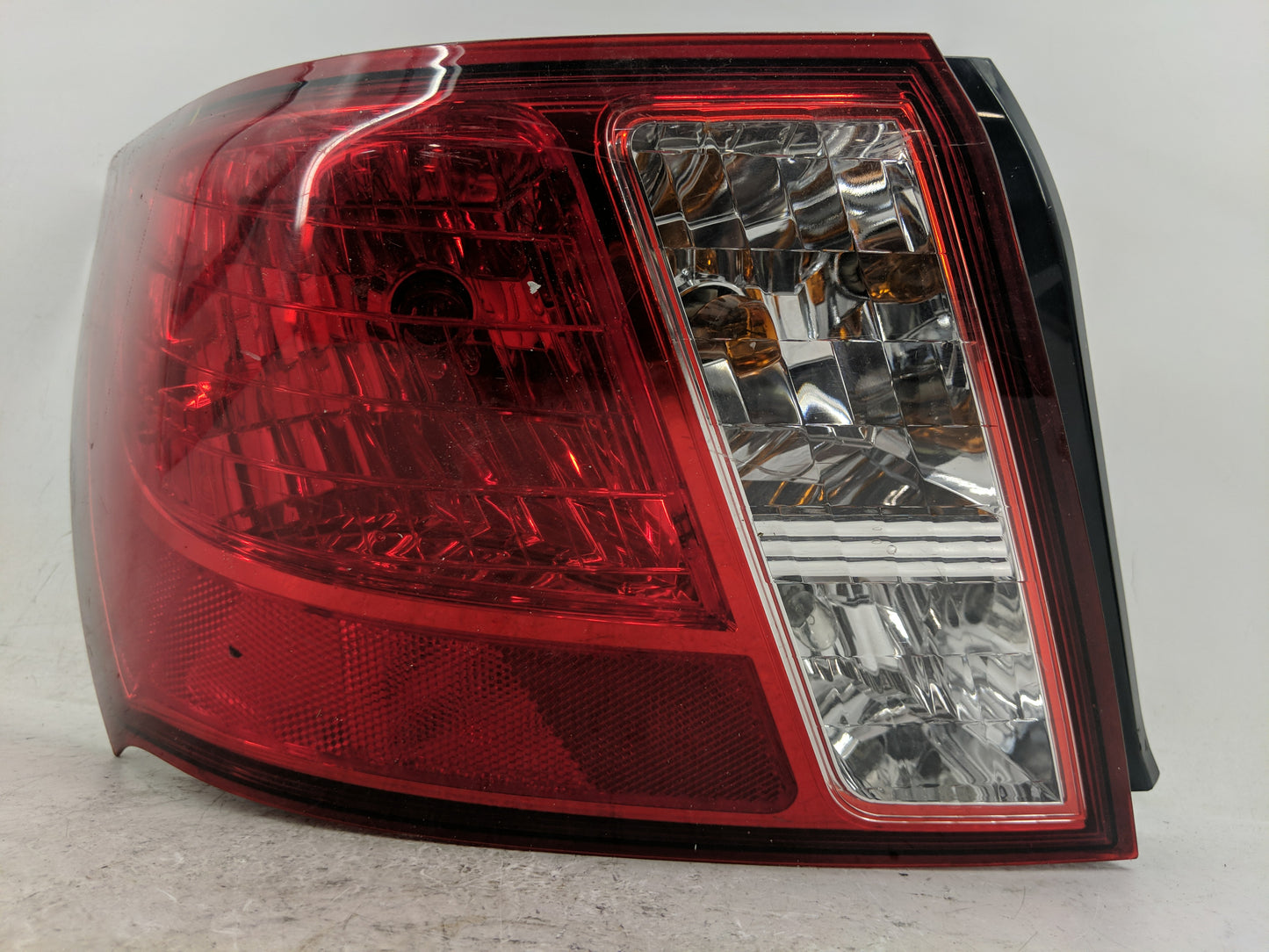 2012-2016 Subaru Impreza Tail Light Assembly Passenger Right OEM P/N:220-20037 Fits Fits 2012 2013 2014 2015 2016 OEM Used A