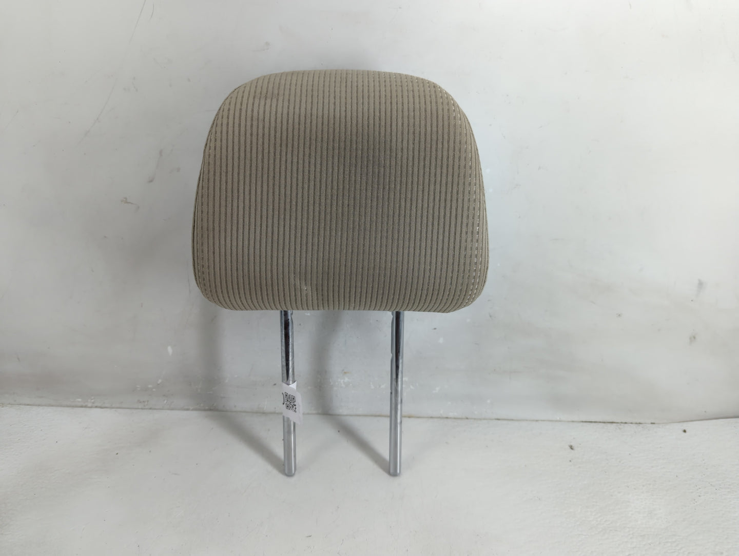 2014 Subaru Impreza Headrest Head Rest Rear Seat Fits OEM Used Auto Parts - Oemusedautoparts1.com