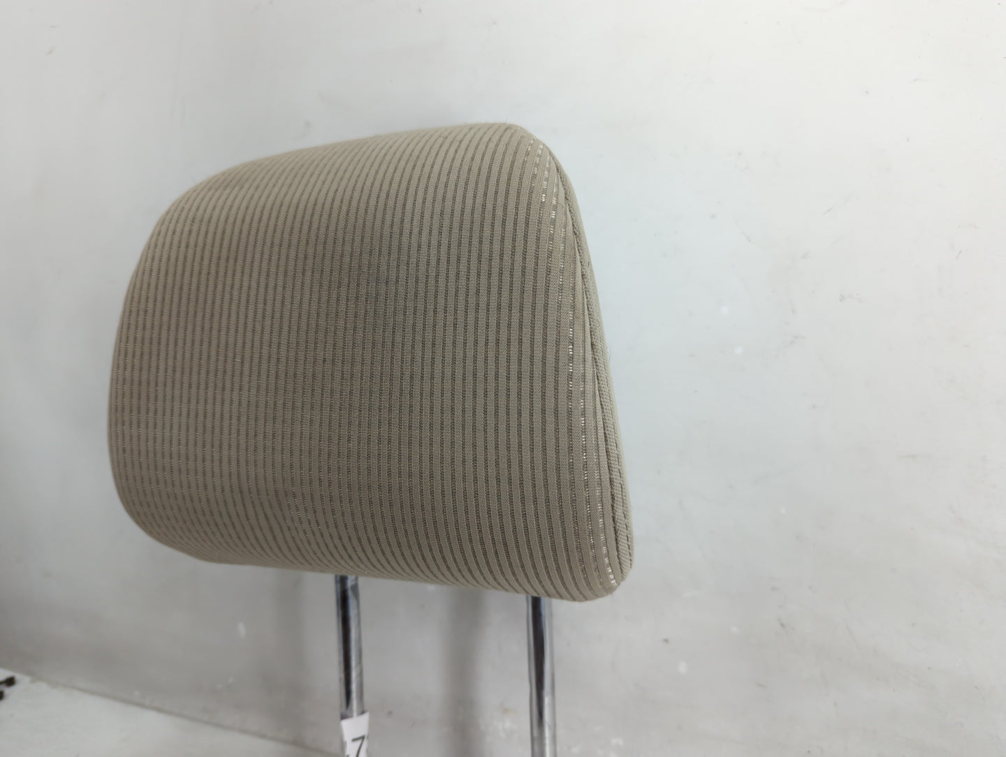 2014 Subaru Impreza Headrest Head Rest Rear Seat Fits OEM Used Auto Parts - Oemusedautoparts1.com