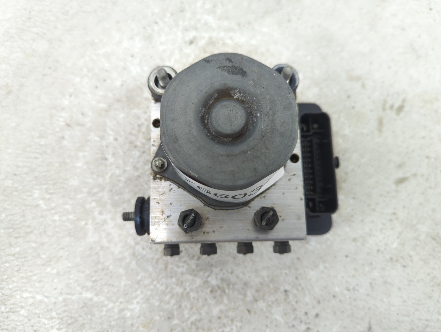 2013-2014 Subaru Impreza ABS Pump Control Module Replacement P/N:27536F J190 Fits Fits 2013 2014 OEM Used Auto Parts - Oemus