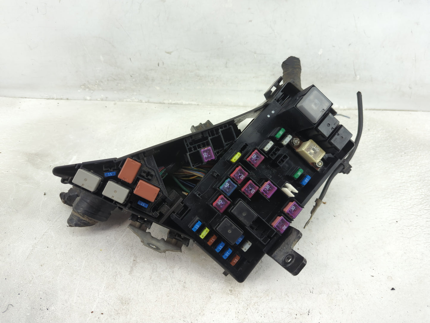 2012-2014 Subaru Impreza Fusebox Fuse Box Panel Relay Module P/N:MB503604B Fits Fits 2012 2013 2014 OEM Used Auto Parts - Oe
