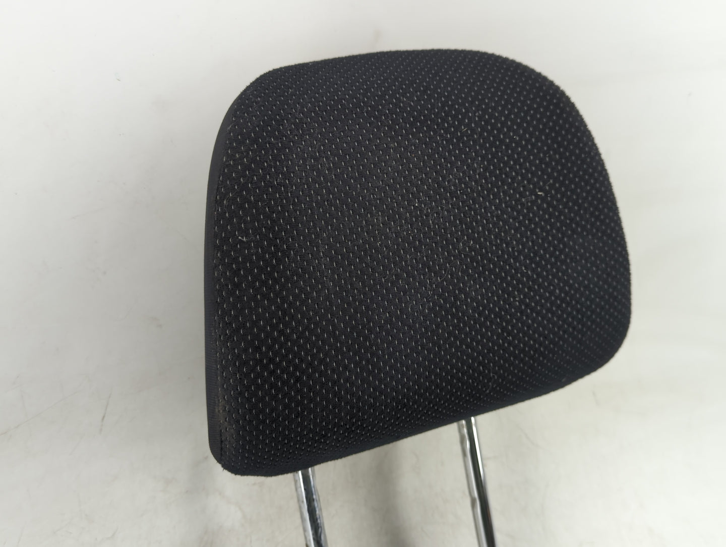 2014 Subaru Impreza Headrest Head Rest Front Driver Seat Black - Oemusedautoparts1.com