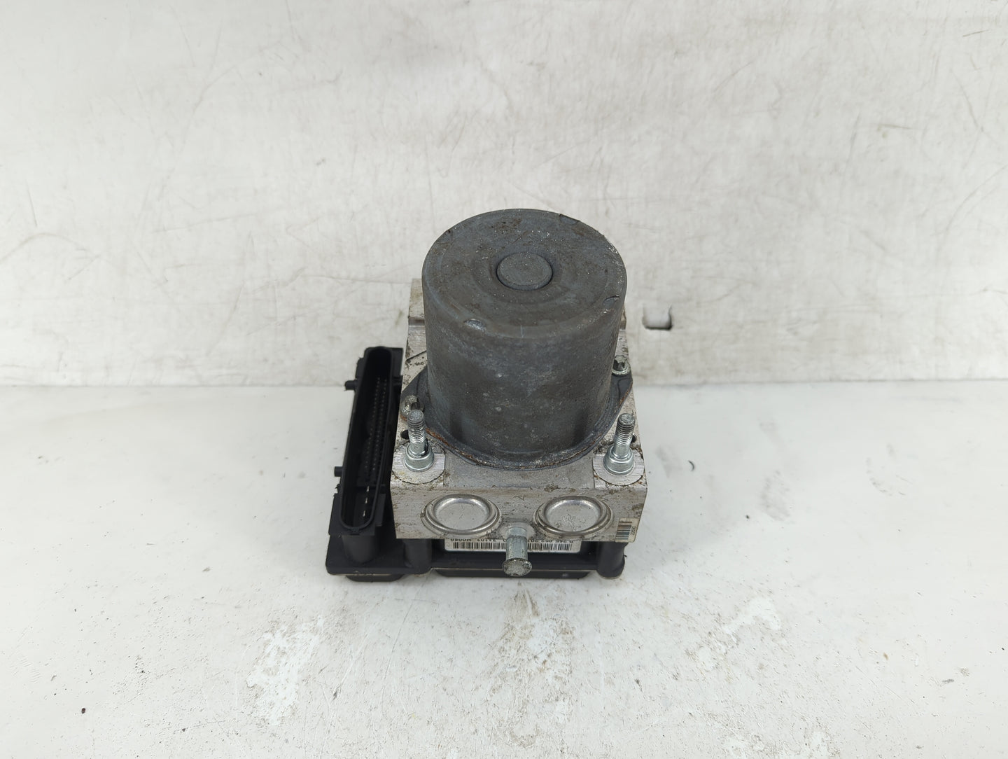 2014 Subaru Impreza ABS Pump Control Module Replacement P/N:0 265 952 201 31103 h0989 Fits OEM Used Auto Parts - Oemusedauto