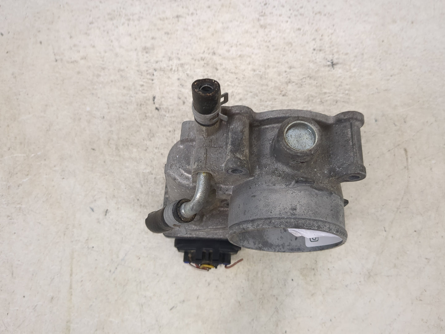 2012-2016 Subaru Impreza Throttle Body Fits Fits 2011 2012 2013 2014 2015 2016 2017 2018 OEM Used Auto Parts - Oemusedautopa