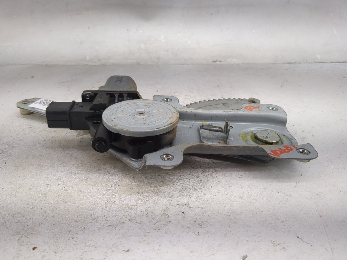2012-2016 Subaru Impreza Passenger Front Right Power Window Motor - Oemusedautoparts1.com