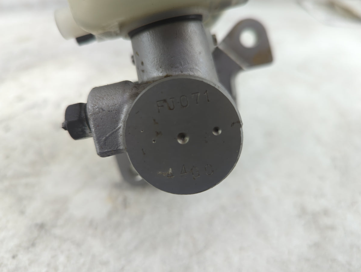 2012-2015 Subaru Impreza Brake Master Cylinder 1515799 - Oemusedautoparts1.com