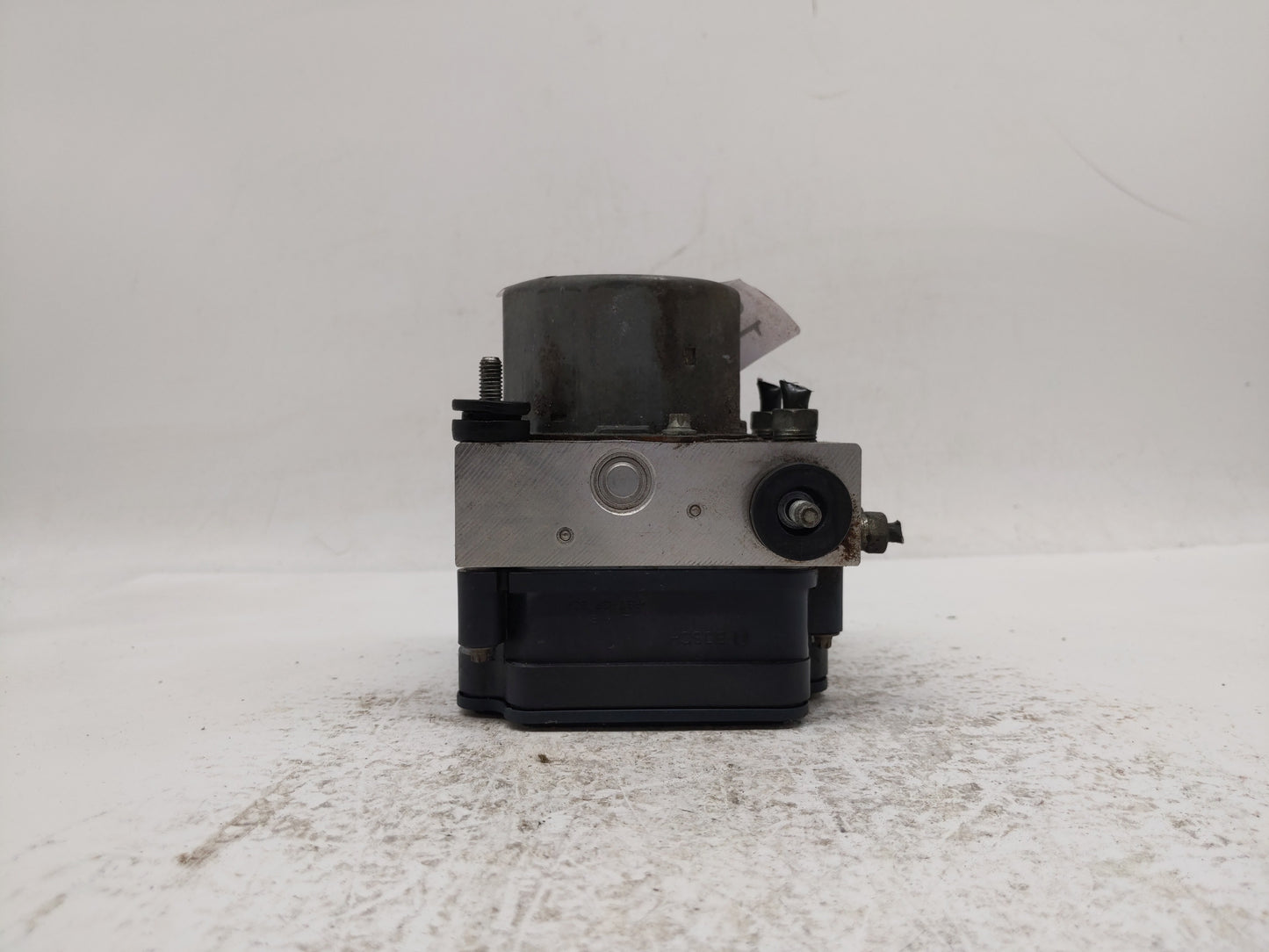 2013-2014 Subaru Impreza ABS Pump Control Module Replacement P/N:27536F J190 Fits Fits 2013 2014 OEM Used Auto Parts - Oemus