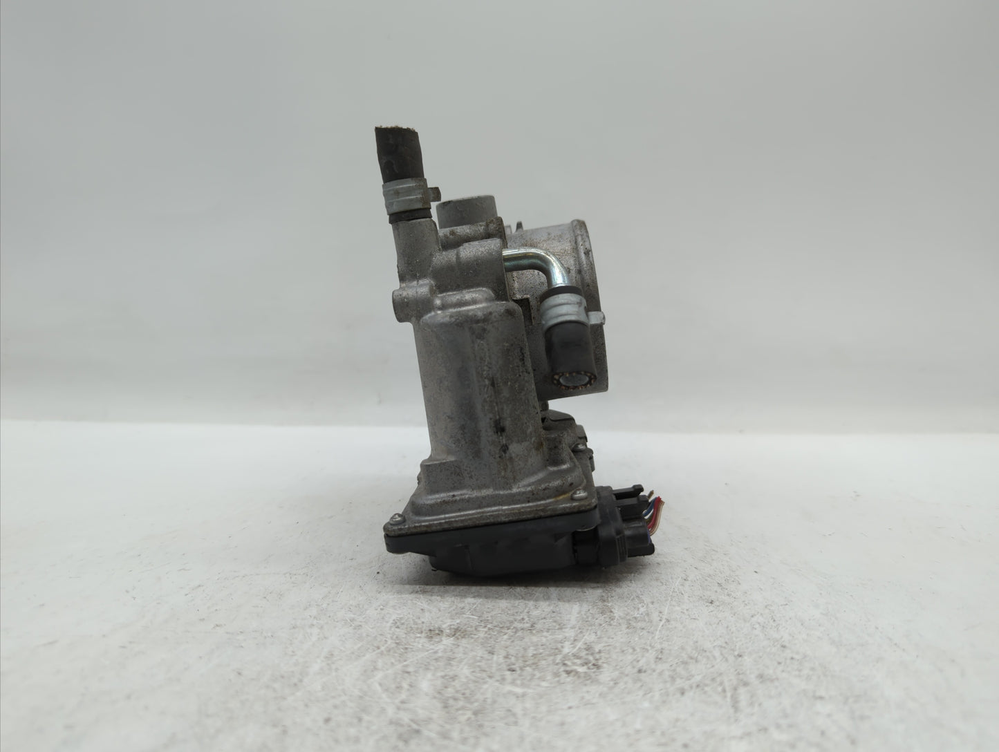 2012-2016 Subaru Impreza Throttle Body P/N:16112AA380 Fits Fits 2011 2012 2013 2014 2015 2016 2017 OEM Used Auto Parts - Oem