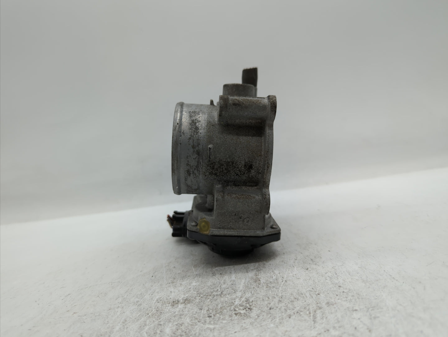 2012-2016 Subaru Impreza Throttle Body P/N:16112AA380 Fits Fits 2011 2012 2013 2014 2015 2016 2017 OEM Used Auto Parts - Oem