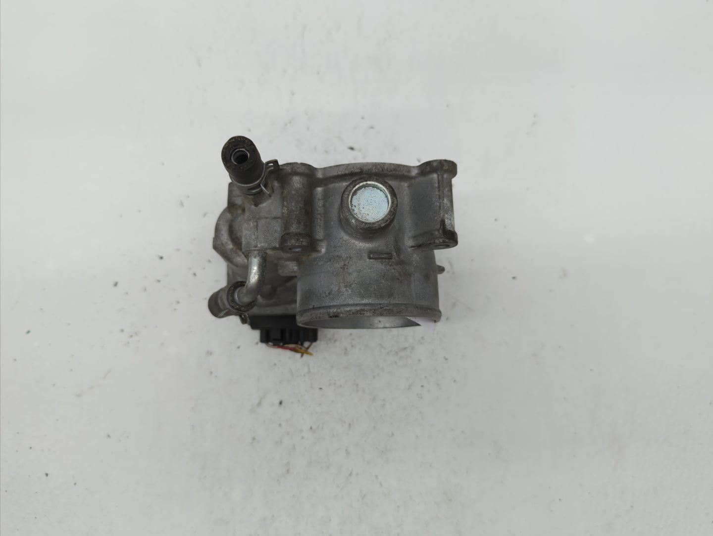 2012-2016 Subaru Impreza Throttle Body P/N:16112AA380 Fits Fits 2011 2012 2013 2014 2015 2016 2017 OEM Used Auto Parts - Oem