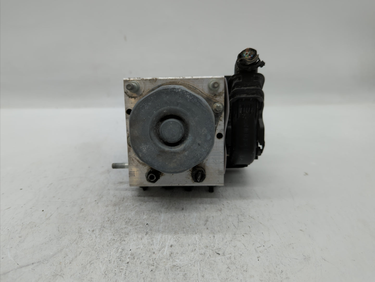 2014 Subaru Impreza ABS Pump Control Module Replacement Fits OEM Used Auto Parts - Oemusedautoparts1.com