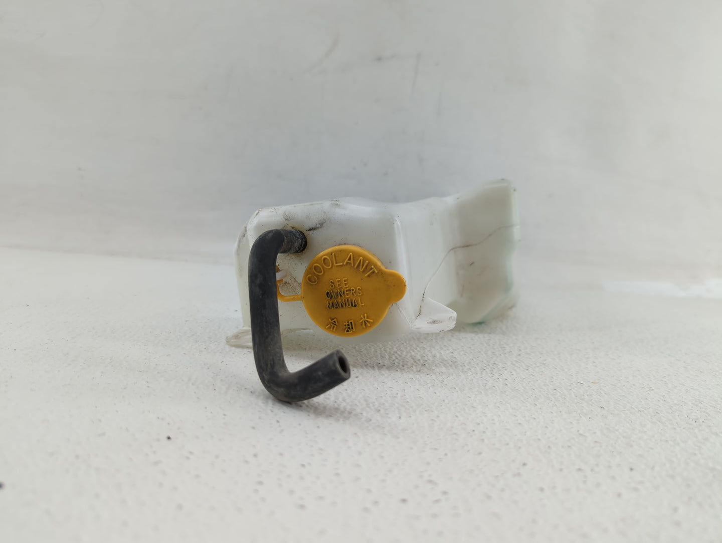 2014-2014 Subaru Impreza Coolant Reservoir 45153AG001 - Oemusedautoparts1.com