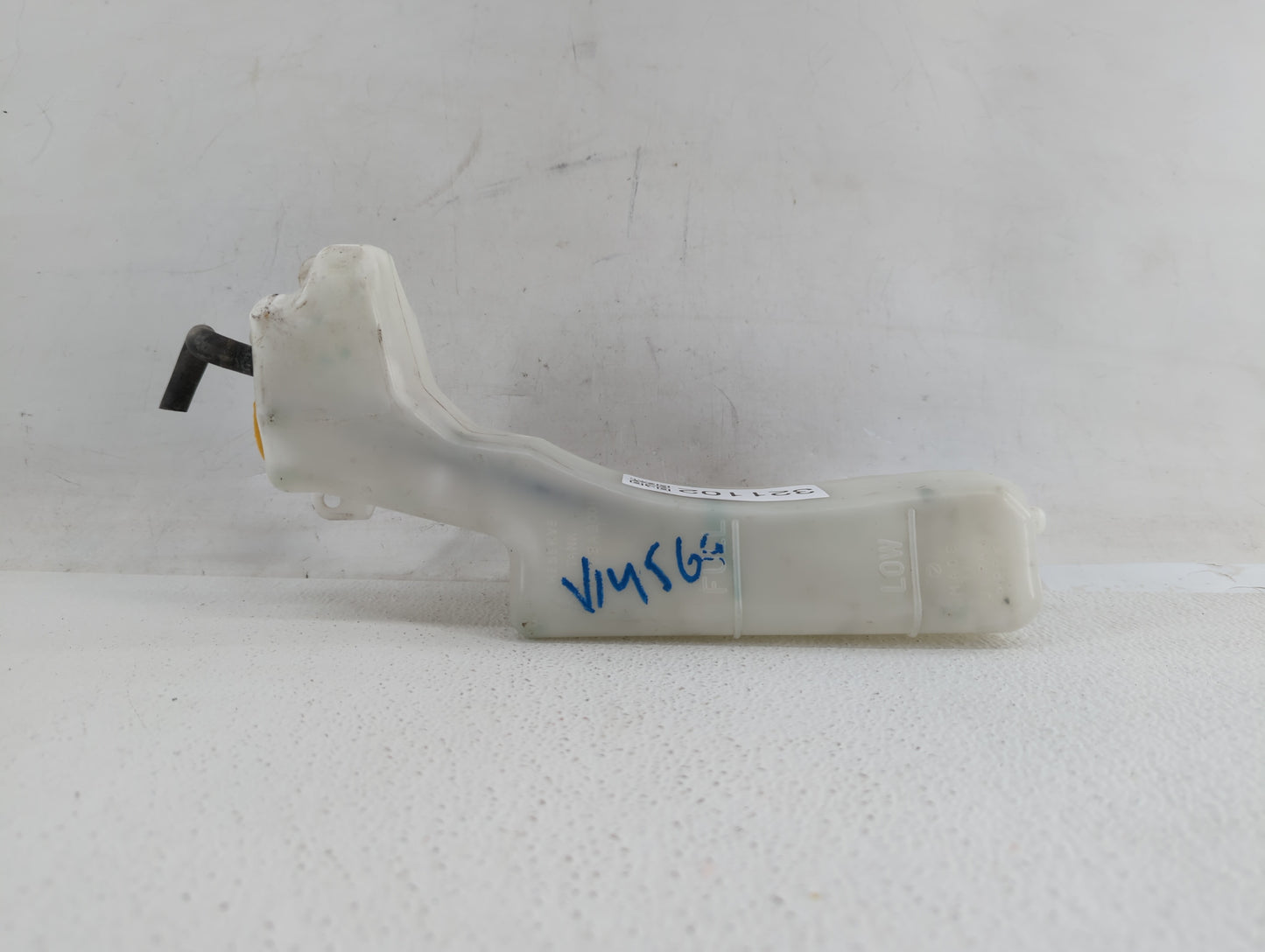 2014-2014 Subaru Impreza Coolant Reservoir 45153AG001 - Oemusedautoparts1.com
