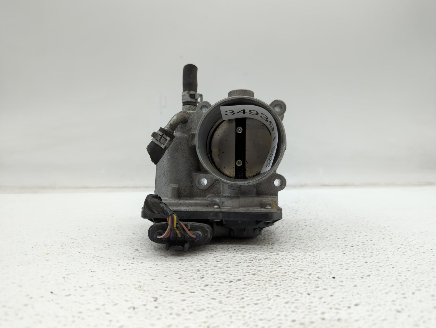 2012-2016 Subaru Impreza Throttle Body P/N:16112AA380 Fits Fits 2011 2012 2013 2014 2015 2016 2017 OEM Used Auto Parts - Oem