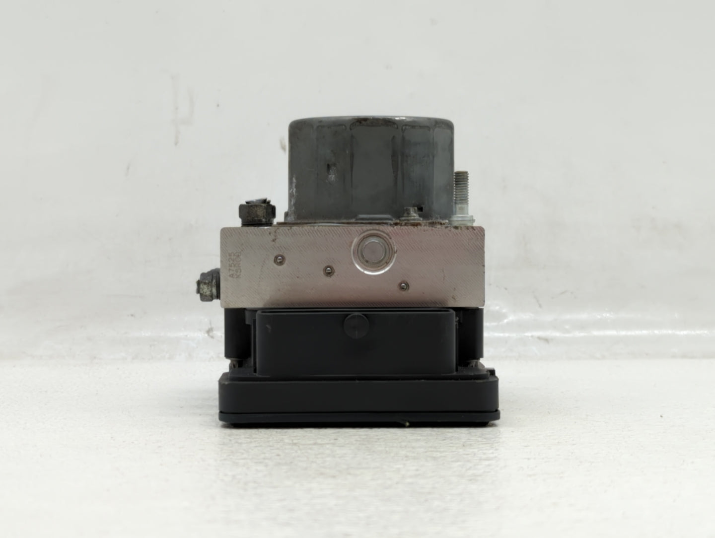 2013-2014 Subaru Impreza ABS Pump Control Module Replacement P/N:27536FJ190 Fits Fits 2013 2014 OEM Used Auto Parts - Oemuse
