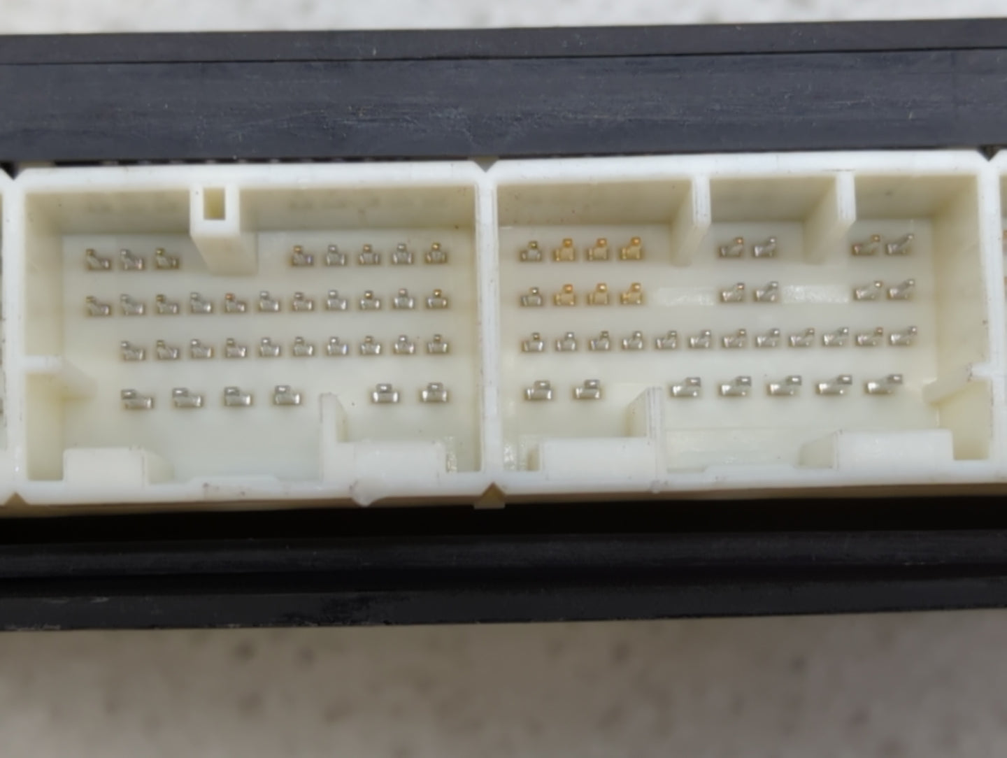 2014 Subaru Impreza PCM Engine Control Computer ECU ECM PCU OEM P/N:22765AG030 22765AG031 Fits OEM Used Auto Parts - Oemused