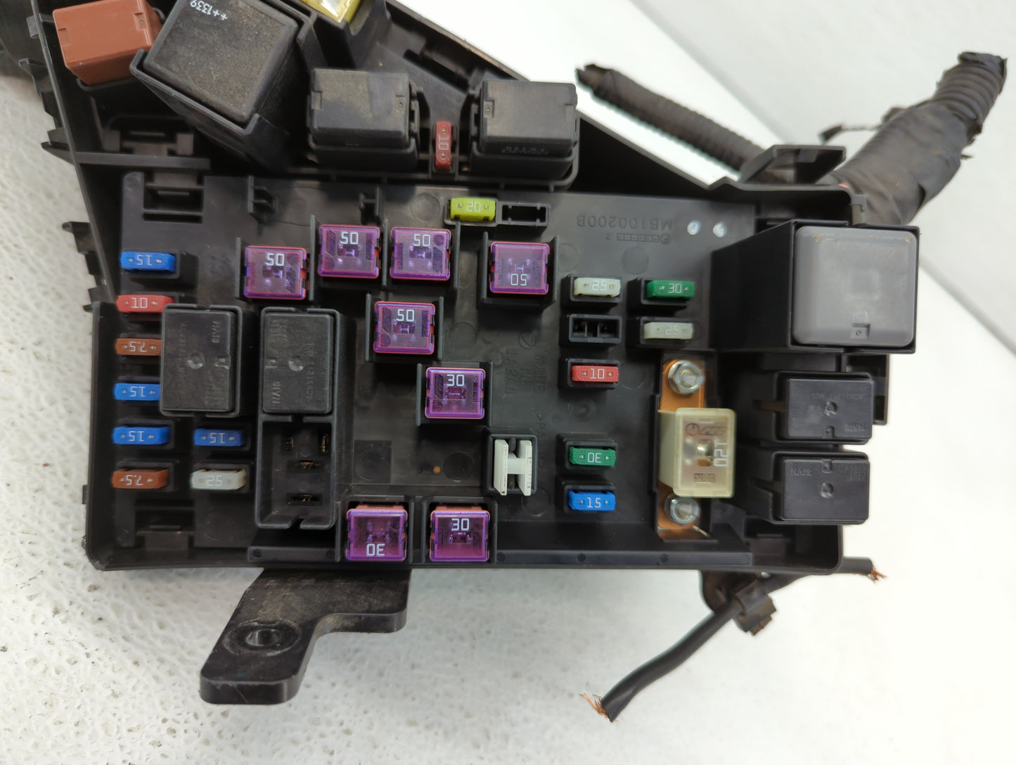 2010-2014 Subaru Impreza Fusebox Fuse Box Panel Relay Module P/N:MB100200B MB502096B Fits Fits 2010 2011 2012 2013 2014 OEM 