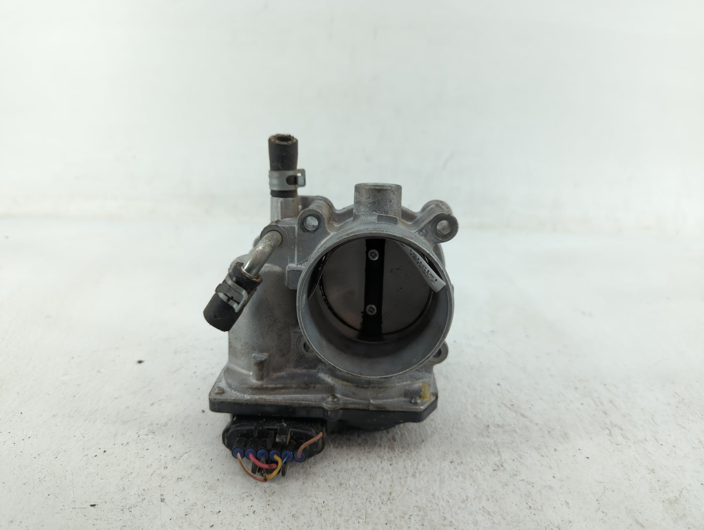 2012-2016 Subaru Impreza Throttle Body P/N:16112AA380 Fits Fits 2011 2012 2013 2014 2015 2016 2017 2018 OEM Used Auto Parts 