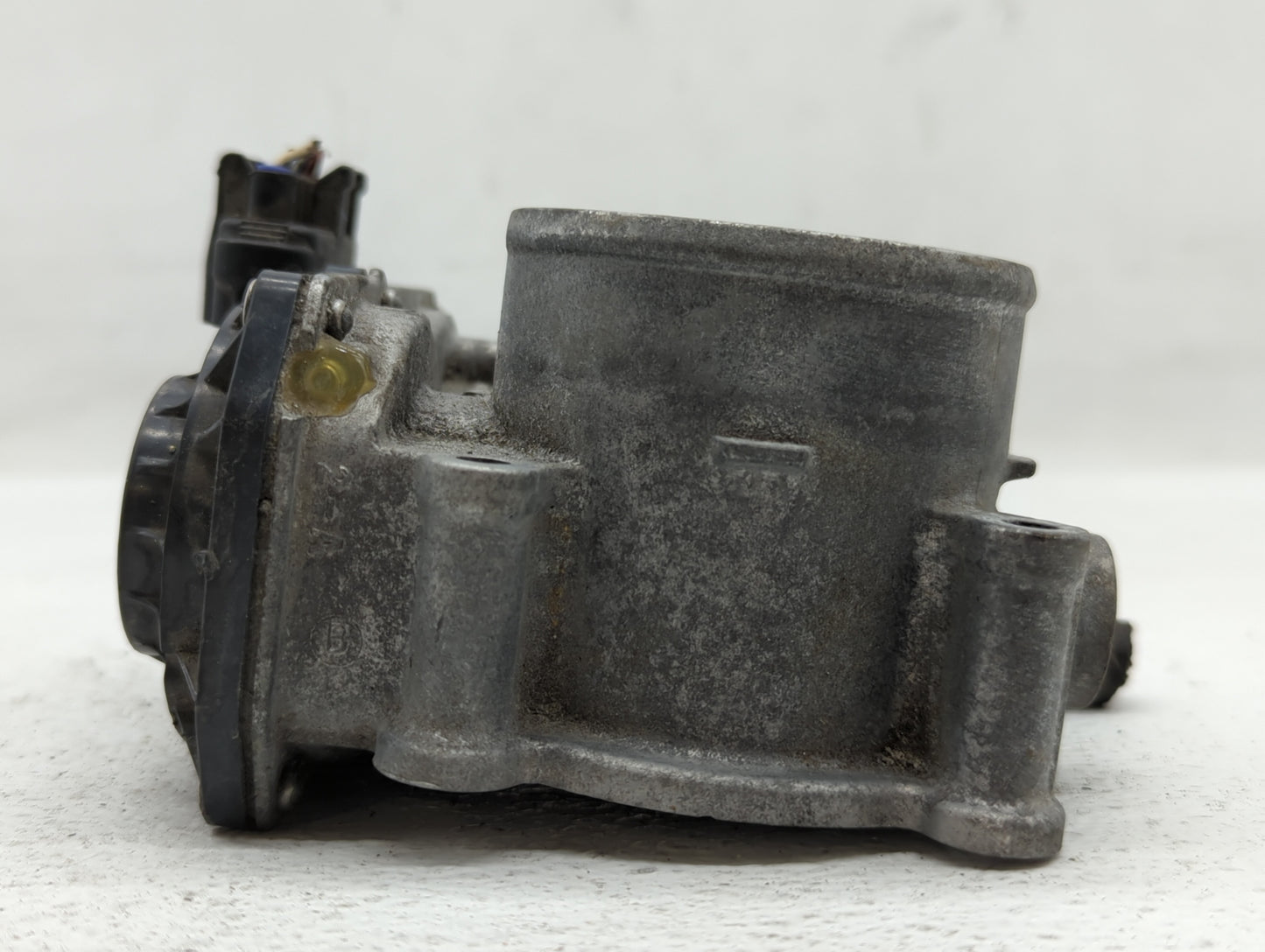 2012-2016 Subaru Impreza Throttle Body P/N:16112AA380 Fits Fits 2011 2012 2013 2014 2015 2016 2017 2018 OEM Used Auto Parts 