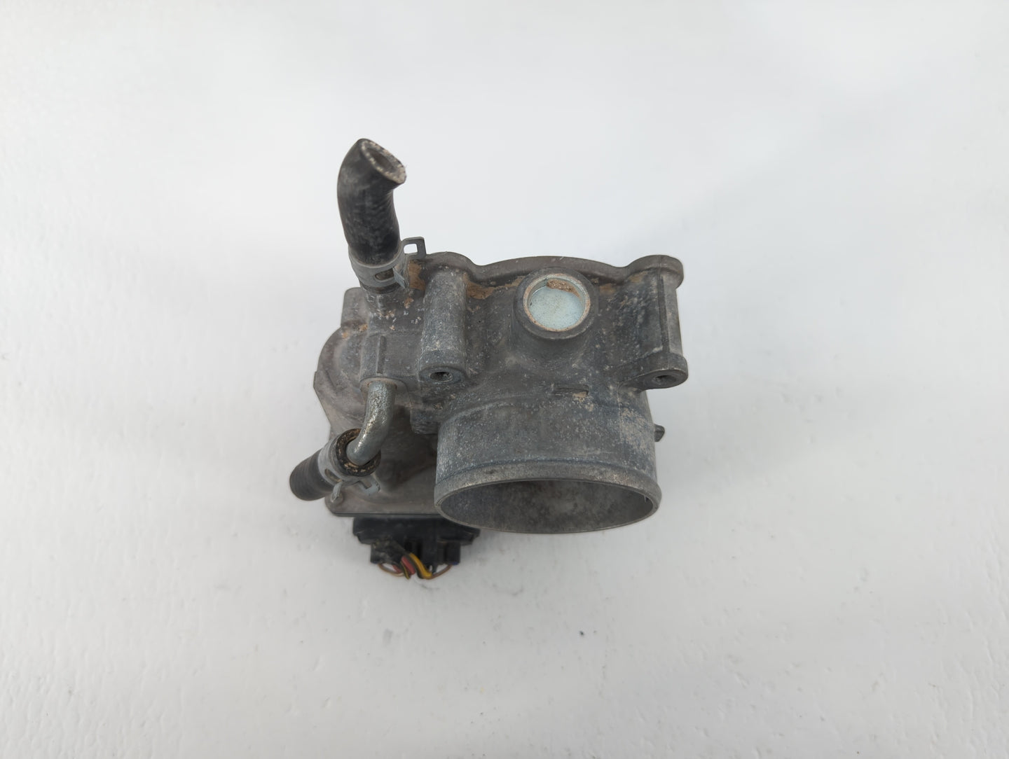 2012-2016 Subaru Impreza Throttle Body P/N:16112AA380 Fits Fits 2011 2012 2013 2014 2015 2016 2017 2018 OEM Used Auto Parts 