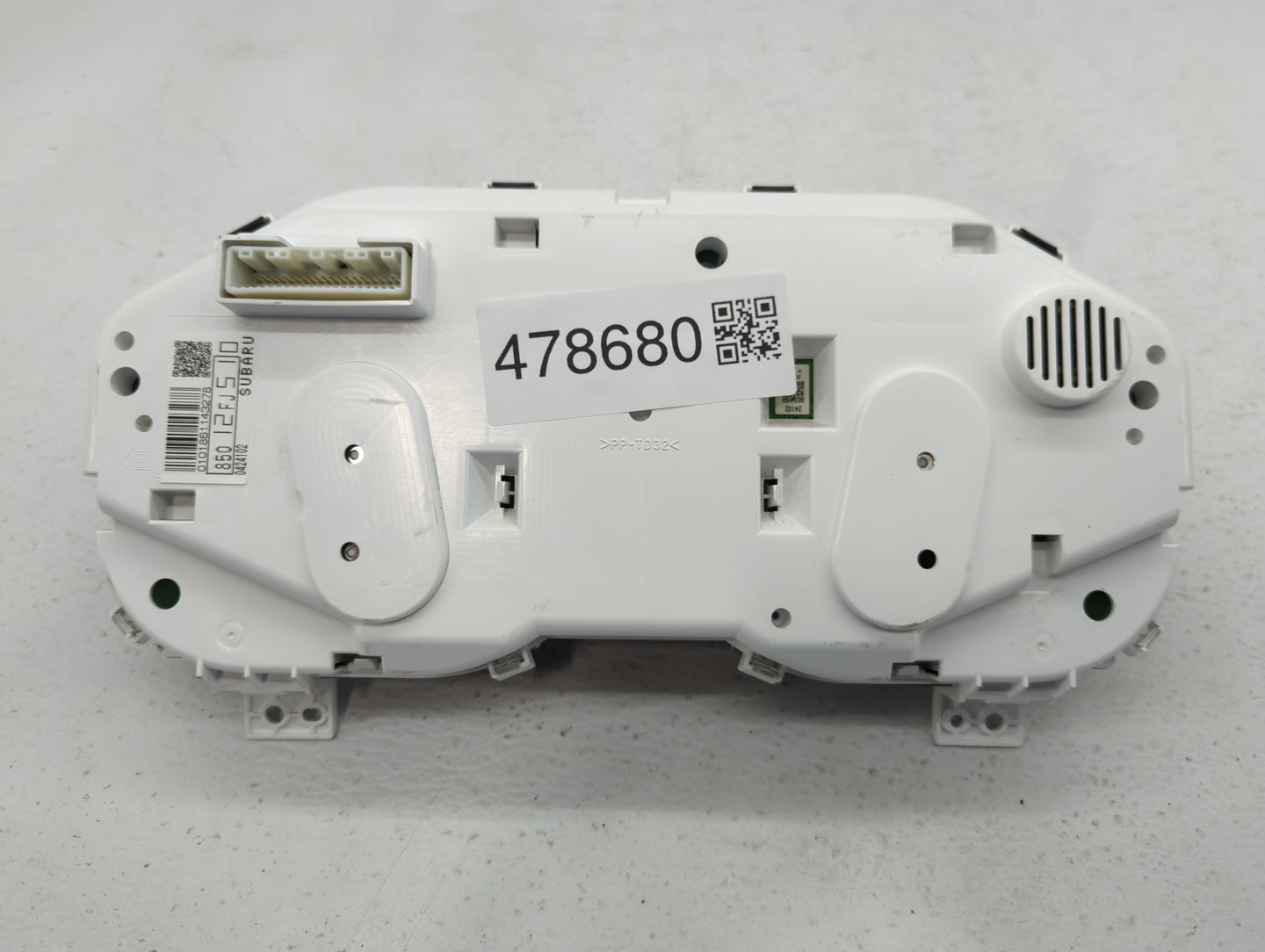 2014 Subaru Impreza Instrument Cluster Speedometer Gauges P/N:85012FJ510 Fits OEM Used Auto Parts - Oemusedautoparts1.com