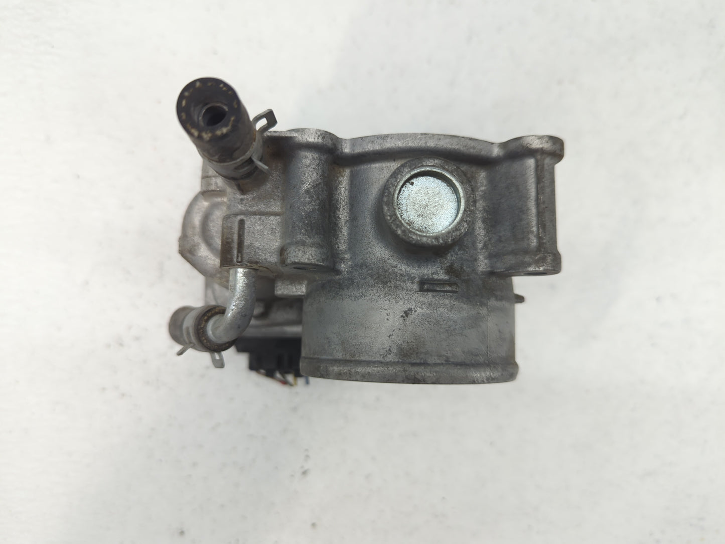 2012-2016 Subaru Impreza Throttle Body P/N:16112AA380 Fits Fits 2011 2012 2013 2014 2015 2016 2017 2018 OEM Used Auto Parts 