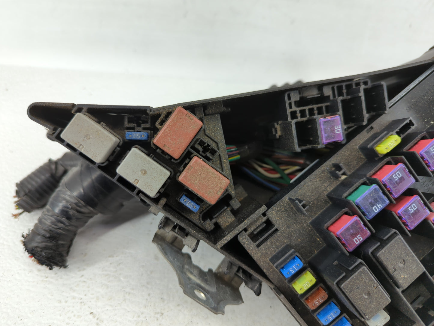 2012-2014 Subaru Impreza Fusebox Fuse Box Panel Relay Module P/N:MB100200B Fits Fits 2012 2013 2014 OEM Used Auto Parts - Oe
