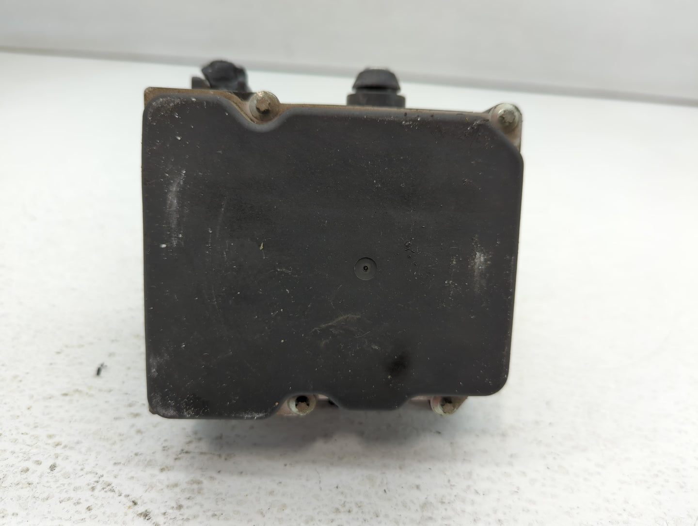 2014 Subaru Impreza ABS Pump Control Module Replacement P/N:27536FG220 Fits OEM Used Auto Parts - Oemusedautoparts1.com