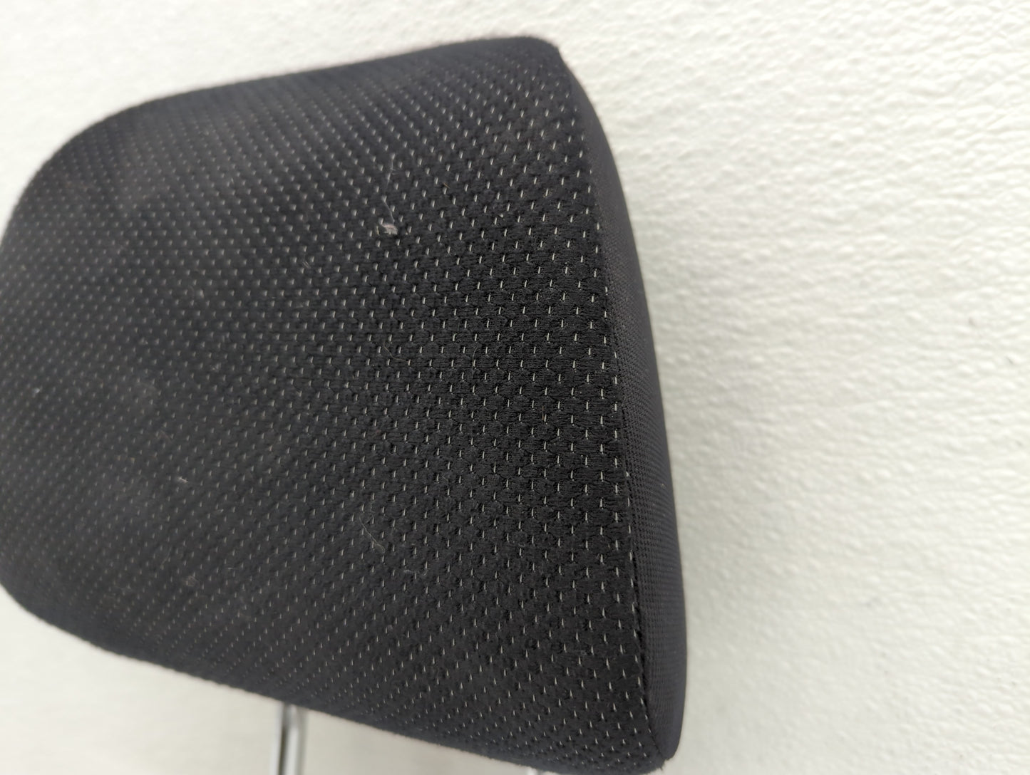 2012-2016 Subaru Impreza Headrest Head Rest Front Driver Passenger Seat - Oemusedautoparts1.com