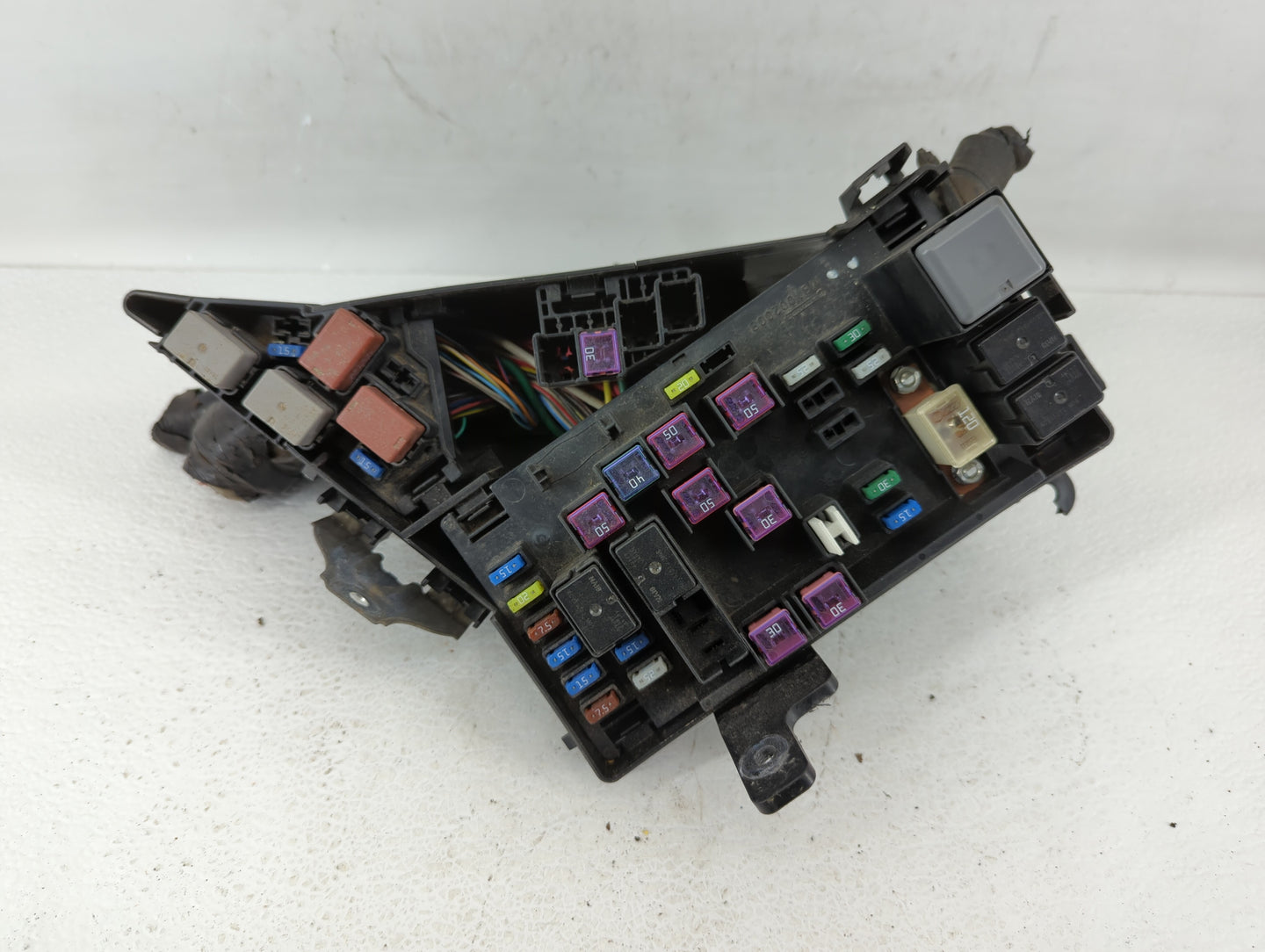 2012-2014 Subaru Impreza Fusebox Fuse Box Panel Relay Module P/N:MB100200B Fits Fits 2012 2013 2014 OEM Used Auto Parts - Oe