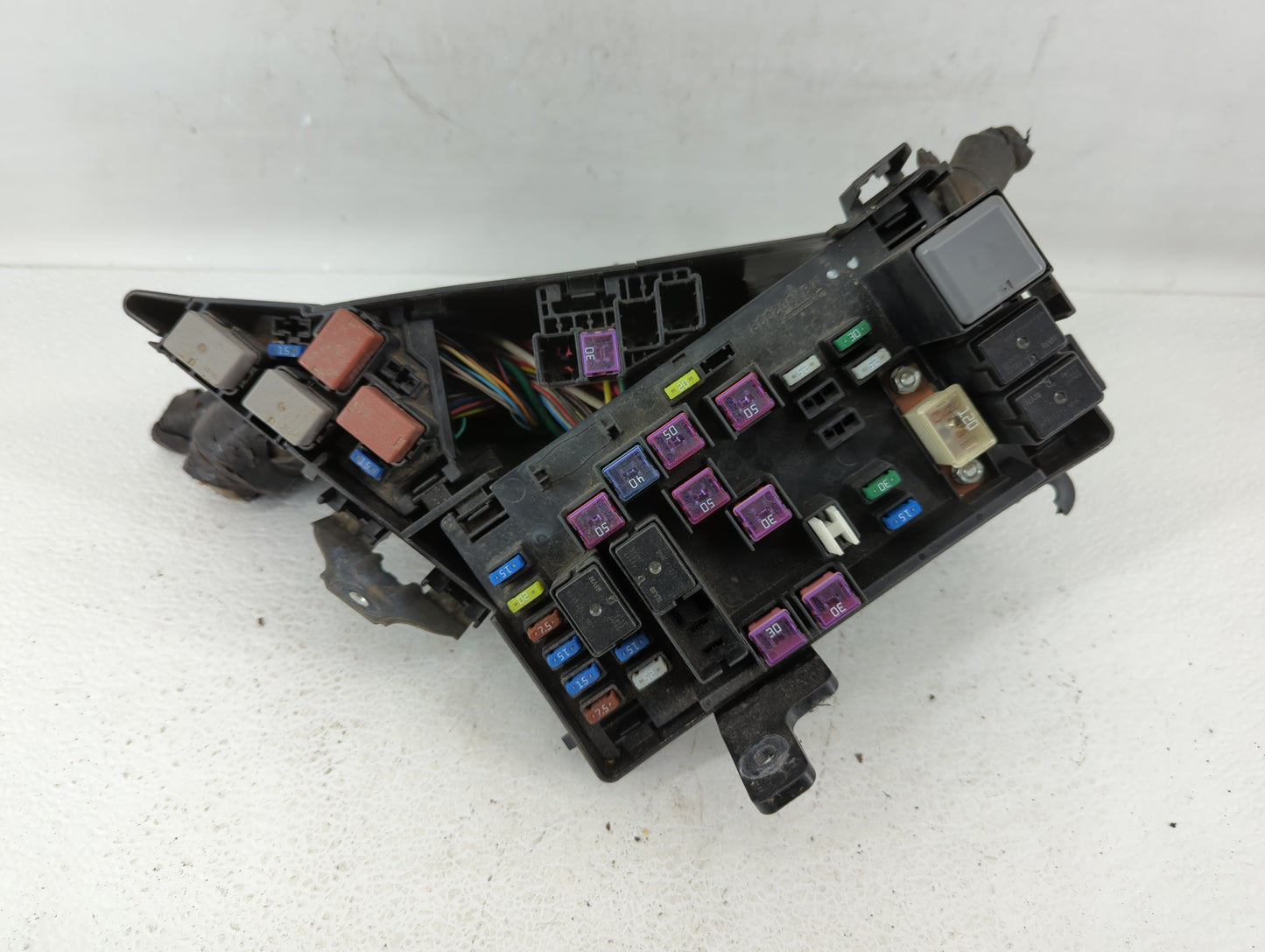 2012-2014 Subaru Impreza Fusebox Fuse Box Panel Relay Module P/N:MB100200B Fits Fits 2012 2013 2014 OEM Used Auto Parts - Oe