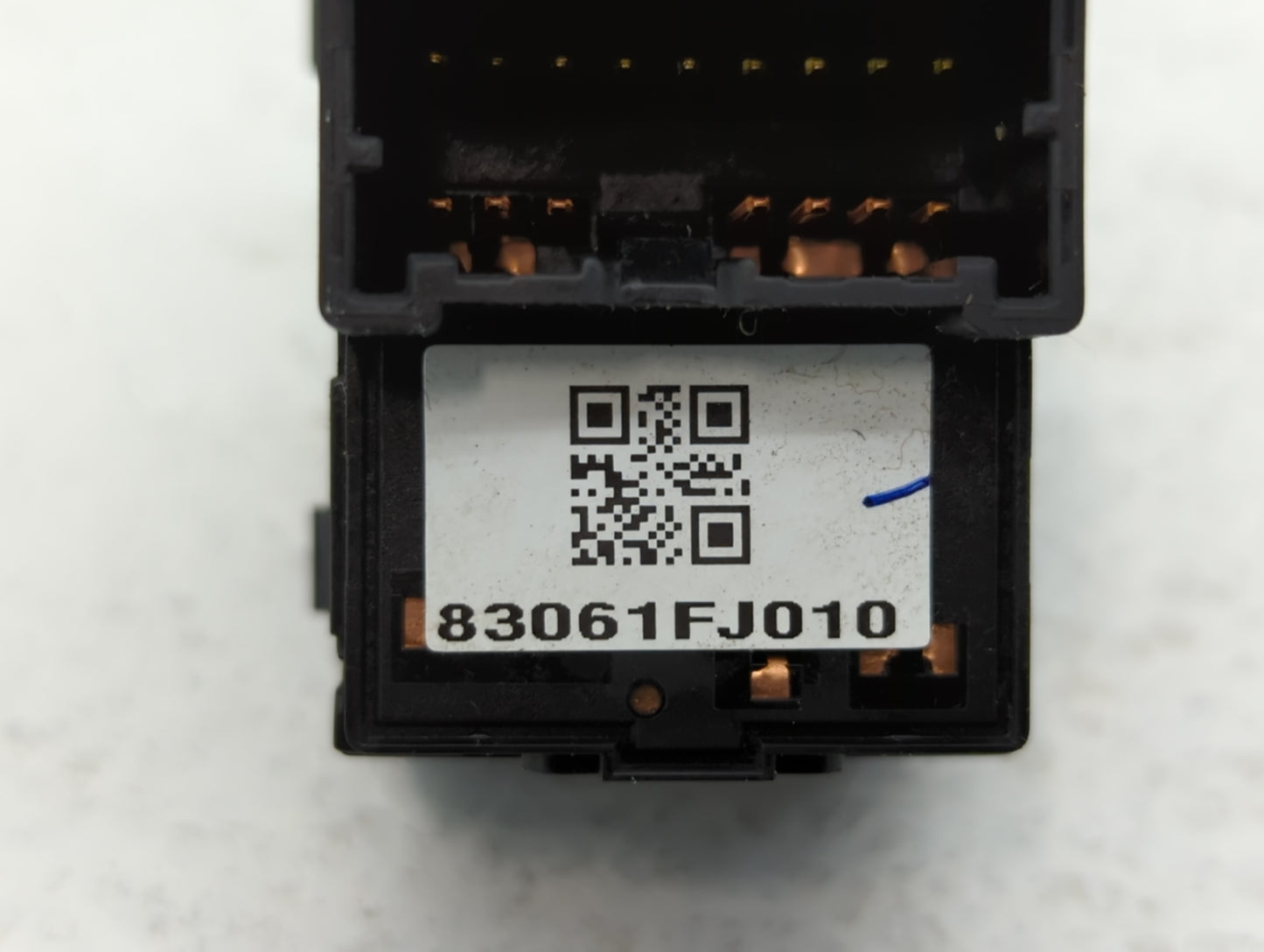 2012-2016 Subaru Impreza Passenger Right Power Window Switch 83061fj010 - Oemusedautoparts1.com