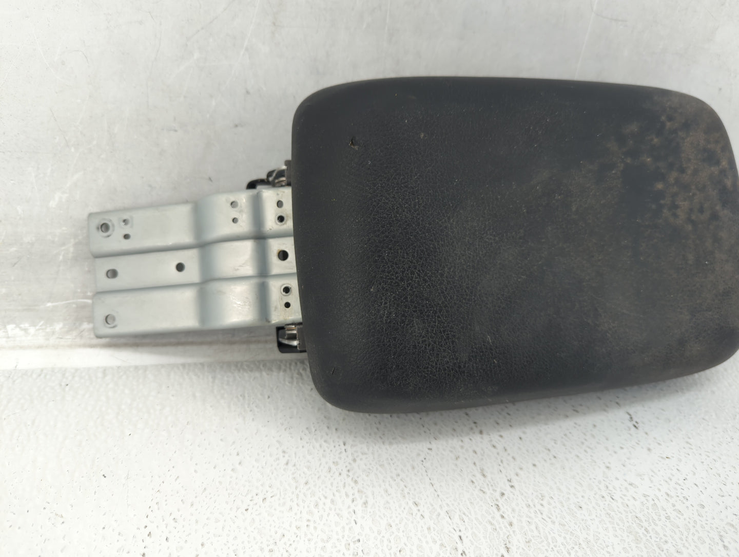 2014 Subaru Impreza Center Console Armrest Cover Lid Black - Oemusedautoparts1.com