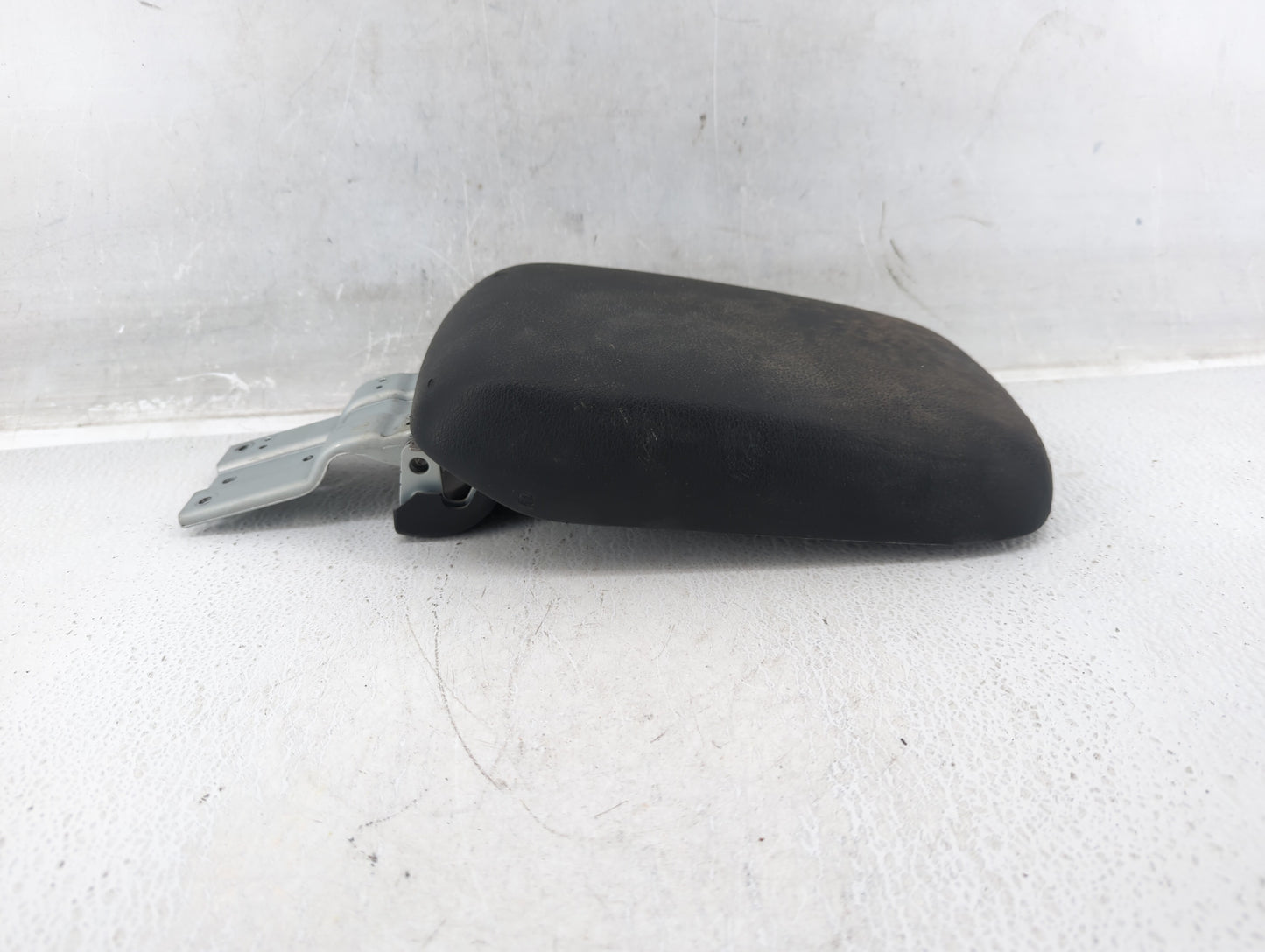 2014 Subaru Impreza Center Console Armrest Cover Lid Black - Oemusedautoparts1.com