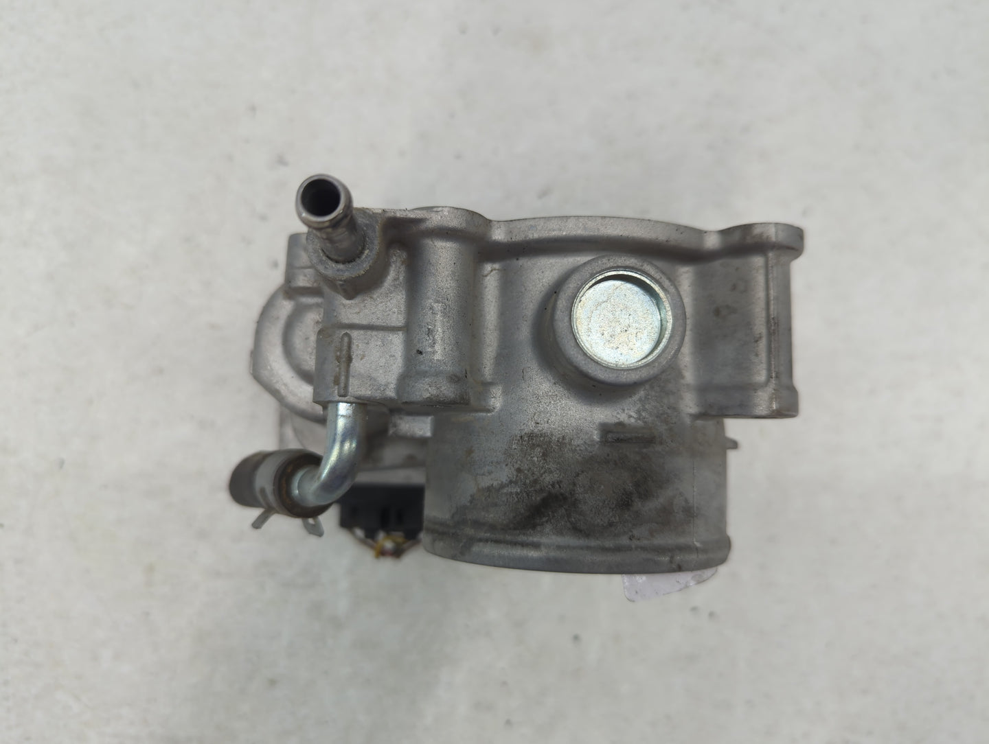 2012-2016 Subaru Impreza Throttle Body P/N:16112AA380 Fits Fits 2011 2012 2013 2014 2015 2016 2017 2018 OEM Used Auto Parts 