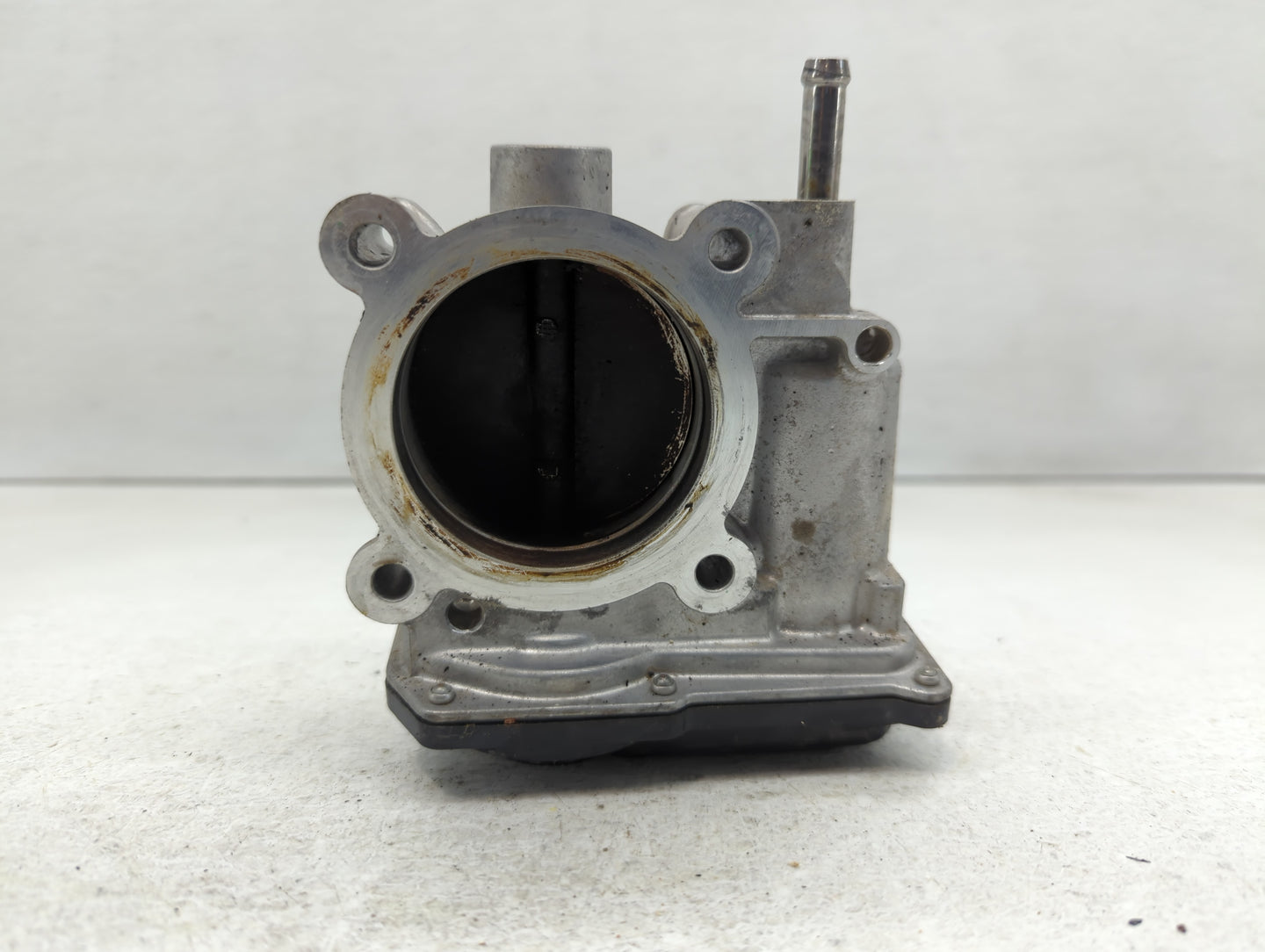 2012-2016 Subaru Impreza Throttle Body P/N:16112AA380 Fits Fits 2011 2012 2013 2014 2015 2016 2017 2018 OEM Used Auto Parts 