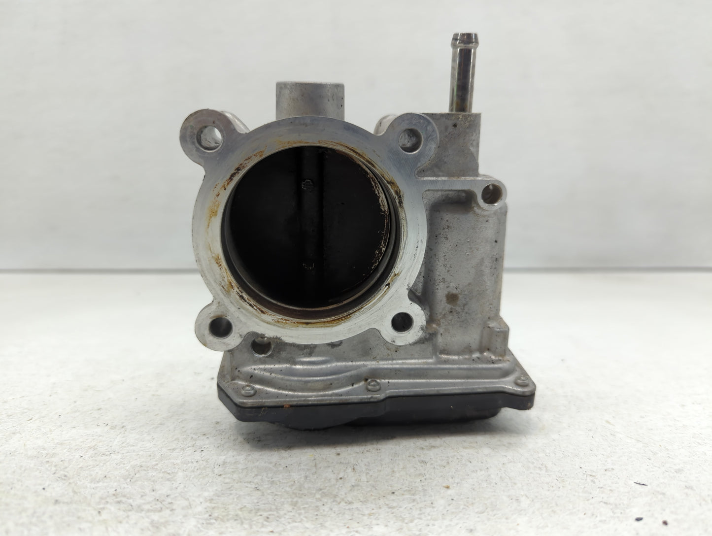 2012-2016 Subaru Impreza Throttle Body P/N:16112AA380 Fits Fits 2011 2012 2013 2014 2015 2016 2017 2018 OEM Used Auto Parts 
