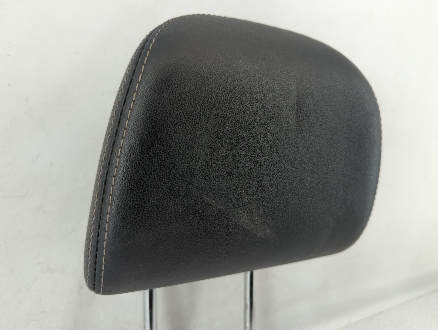 2014 Subaru Impreza Headrest Head Rest Front Driver Passenger Seat Fits OEM Used Auto Parts - Oemusedautoparts1.com