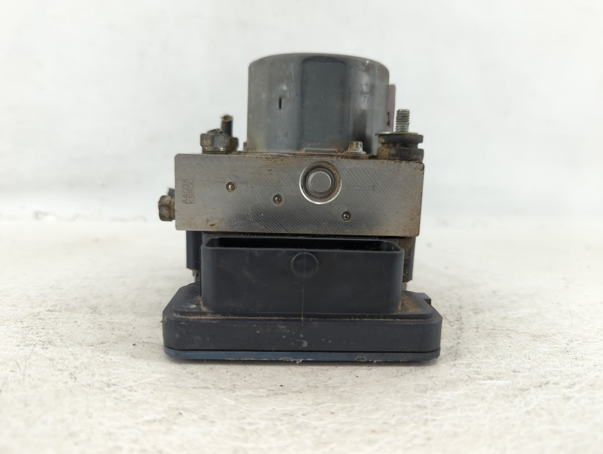 2013-2014 Subaru Impreza Anti-Lock Brake ABS Pump Module Actuator OEM P/N:2265106452 Fits Fits 2013 2014 OEM Used Auto Parts