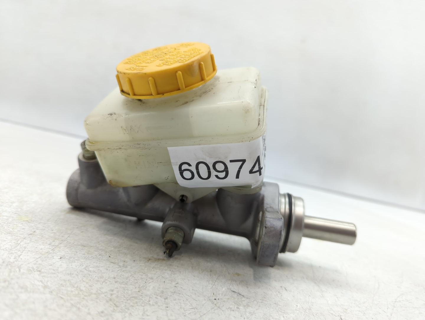 2008-2014 Subaru Impreza Brake Master Cylinder 609741 - Oemusedautoparts1.com