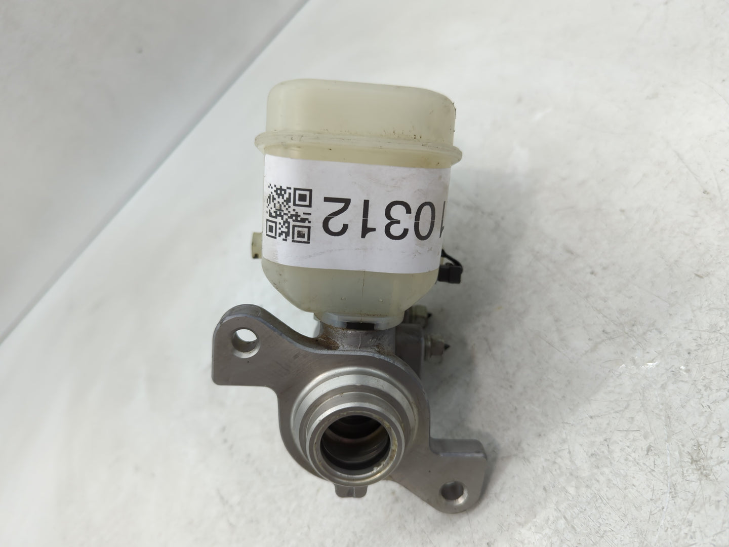 2012-2015 Subaru Impreza Brake Master Cylinder - Oemusedautoparts1.com