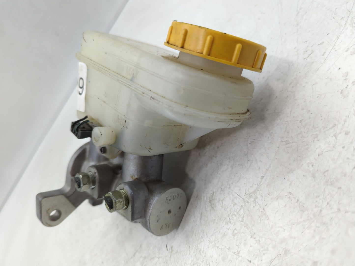 2012-2015 Subaru Impreza Brake Master Cylinder - Oemusedautoparts1.com