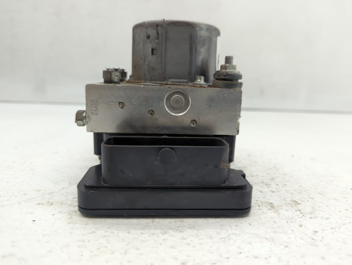 2013-2014 Subaru Impreza ABS Pump Control Module Replacement P/N:269 529 27536F J190 Fits Fits 2013 2014 OEM Used Auto Parts