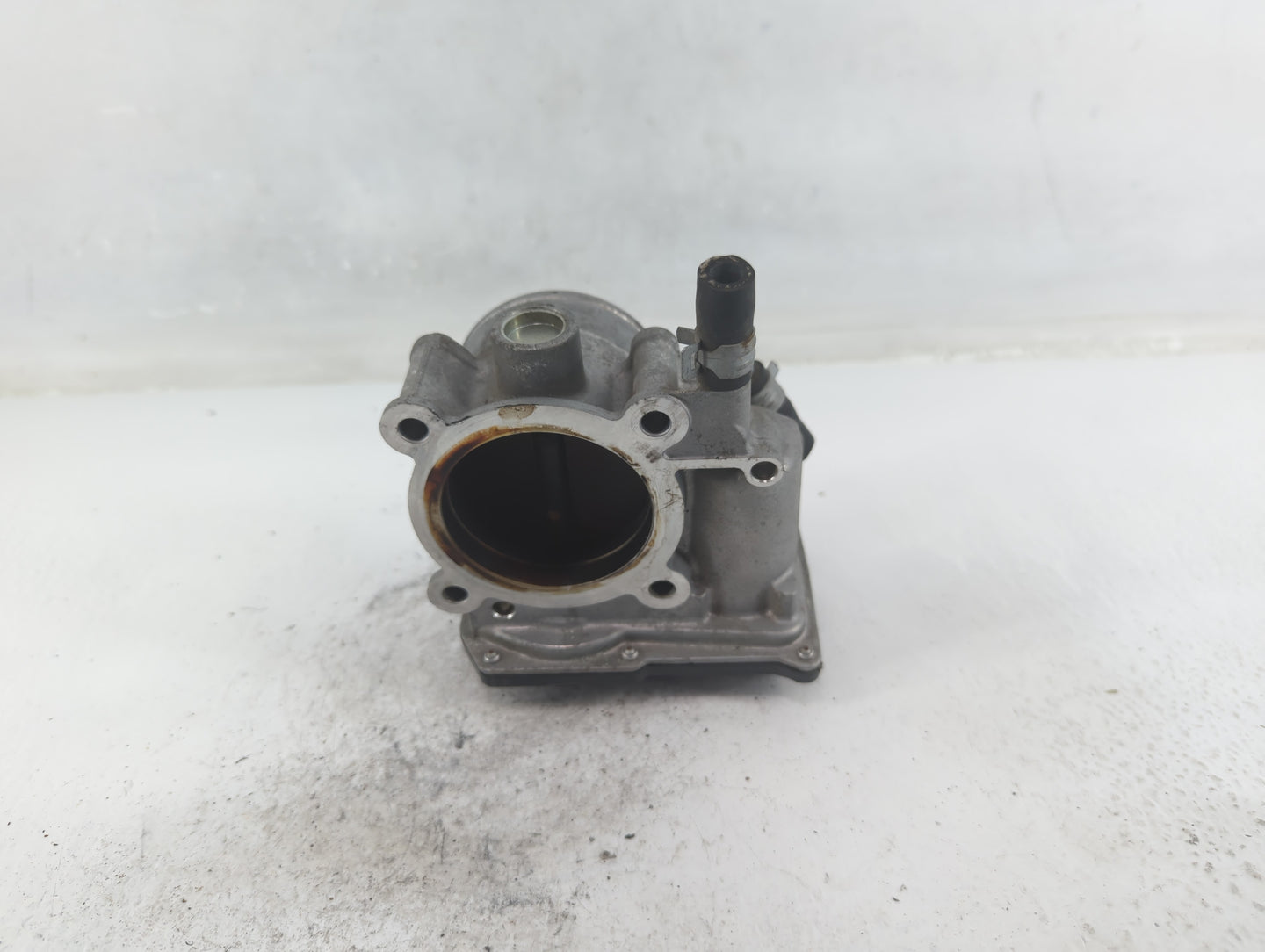 2012-2016 Subaru Impreza Throttle Body P/N:16112AA380 Fits Fits 2011 2012 2013 2014 2015 2016 2017 2018 OEM Used Auto Parts 